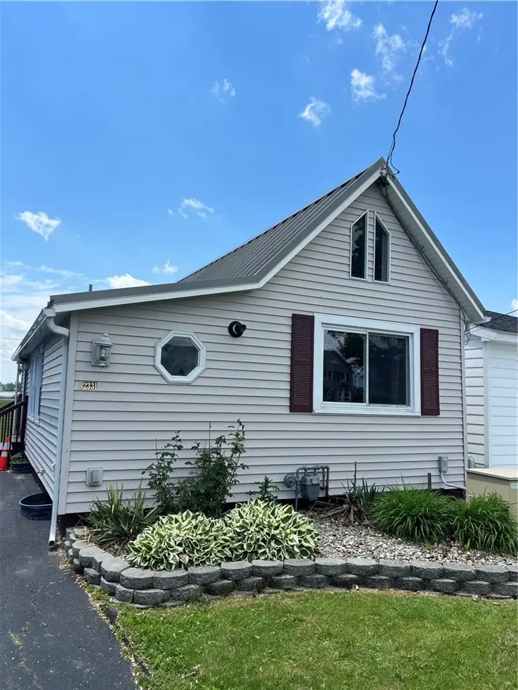 2331 Edgemere Drive, Greece