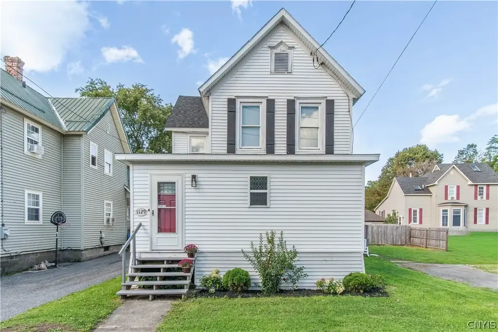 1129 Gill Street, Watertown City