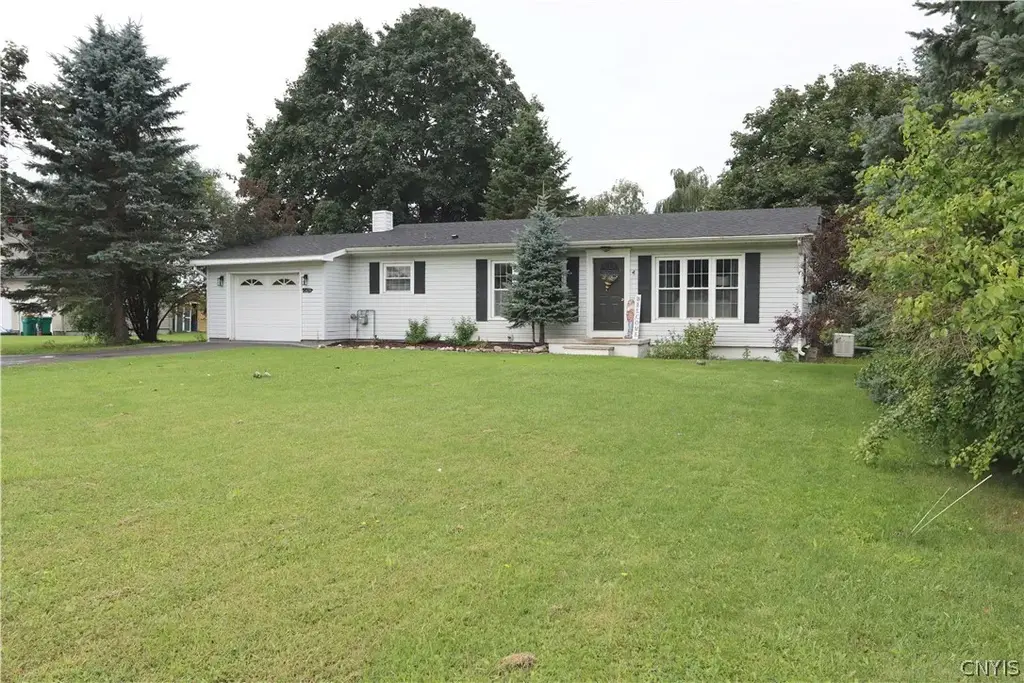 24311 State Route 37, Pamelia