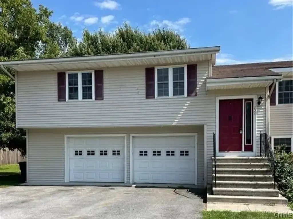 203 Woolsey Street, Hounsfield