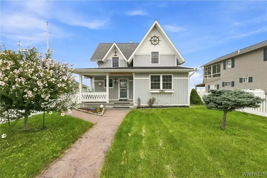 9125 Somerset Drive, Somerset