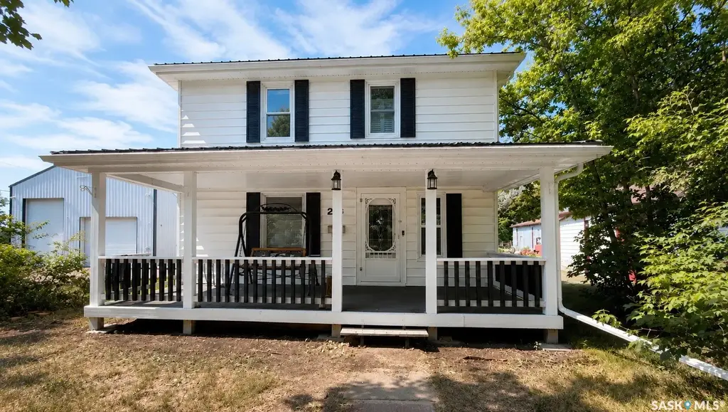 203 2nd Avenue N, Harris