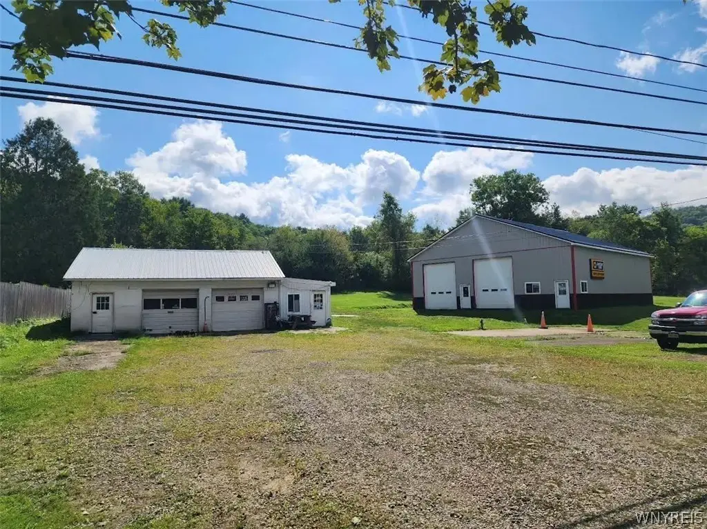 3600 Route 16, Hinsdale