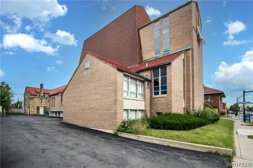 2926 Bailey Avenue, Buffalo