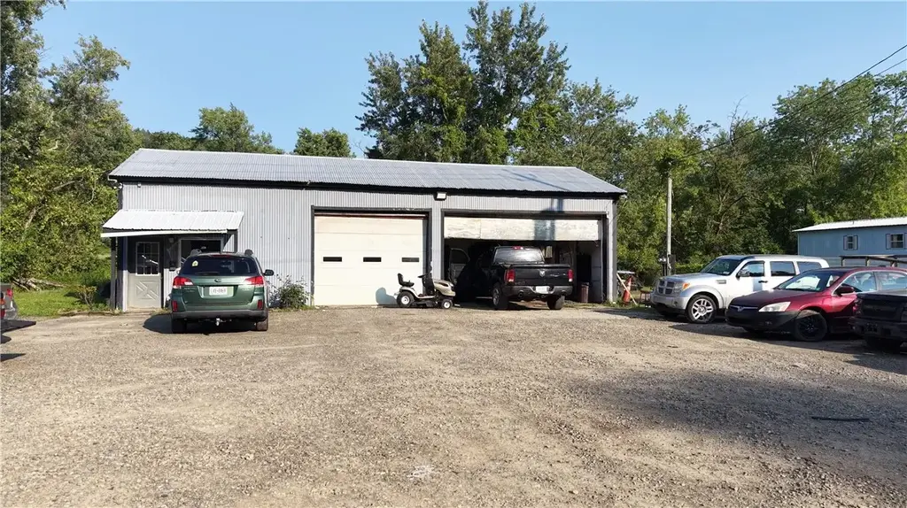 5030 State Highway 12, Norwich