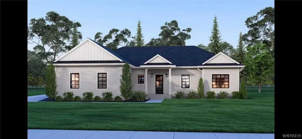 160 S Blossom Road, Elma