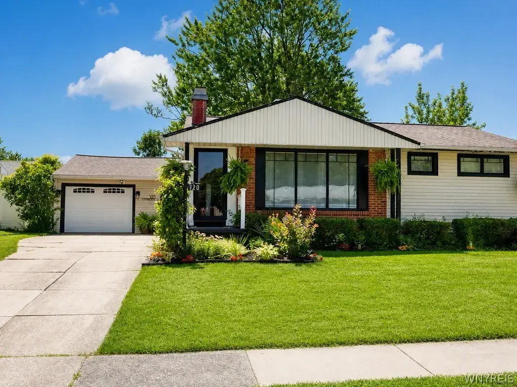 320 Yorkshire Road, Tonawanda