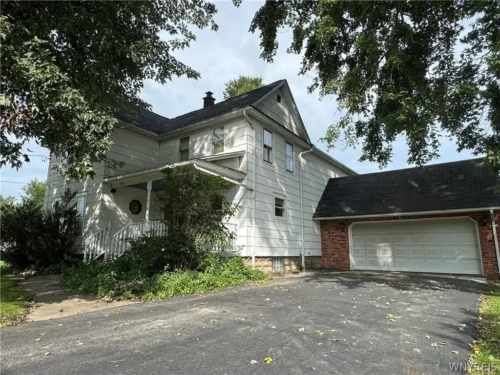 7995 Westphalinger Road, Clarence