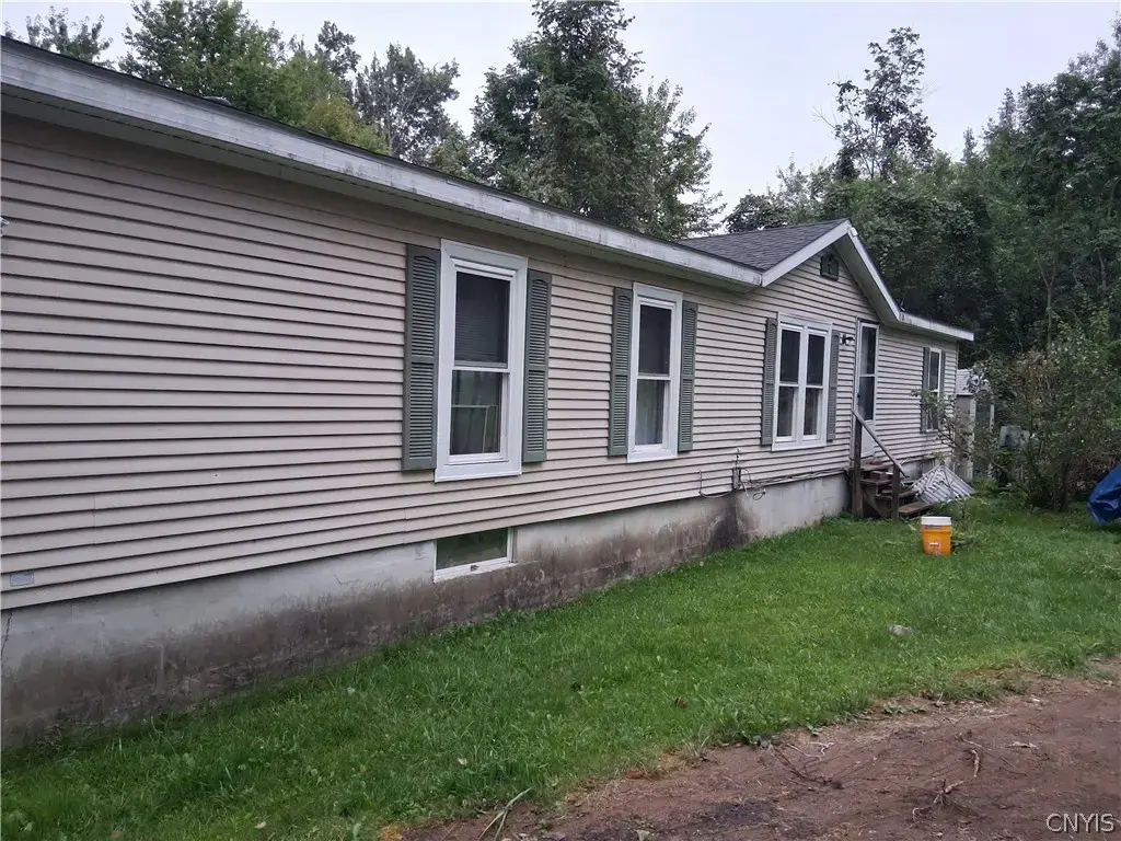 2165 Rabbit Lane, Lysander