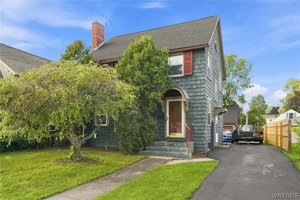 111 Morrow Avenue, Lockport City