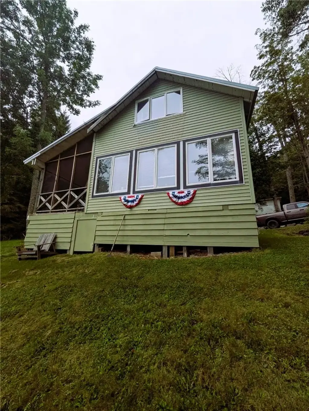 116 West Summit Road, Edmeston