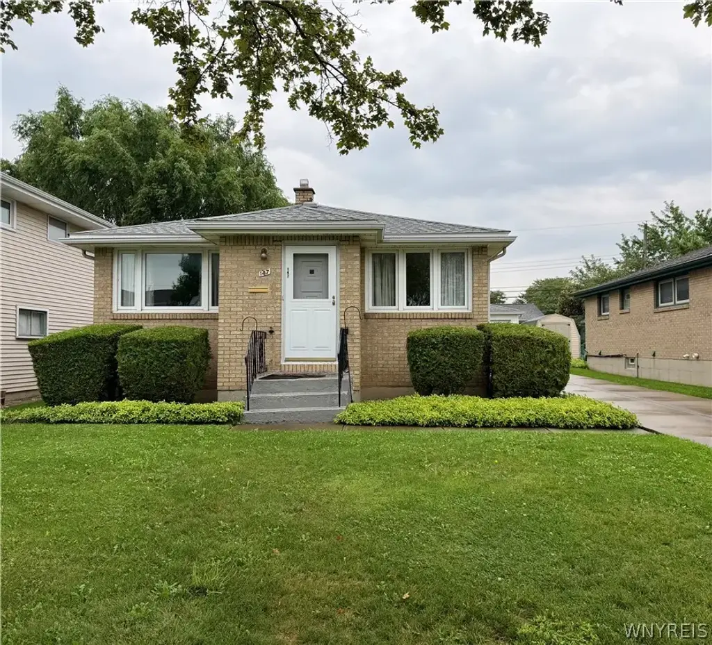147 Maplegrove Ave, Tonawanda
