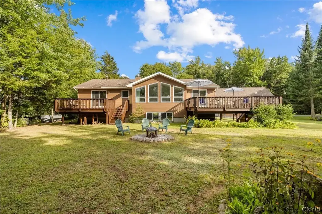 195 & 191 Easka Road, Webb