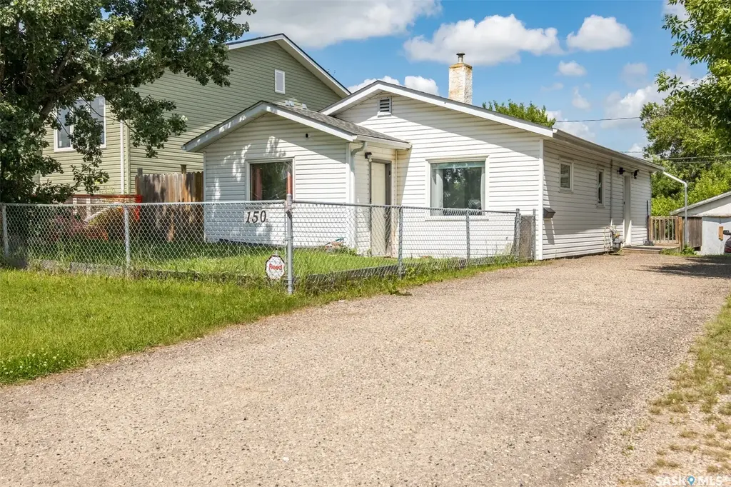 150 31st Street E, Prince Albert