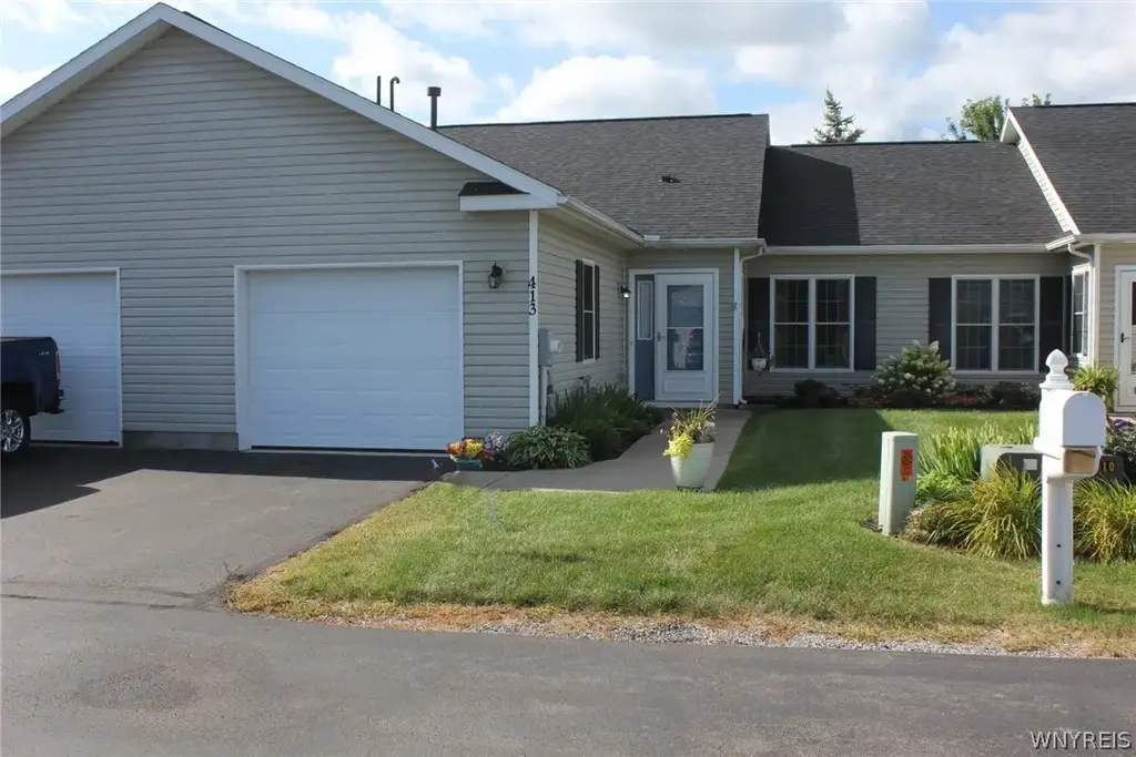 413 Hawley Drive, Canandaigua City