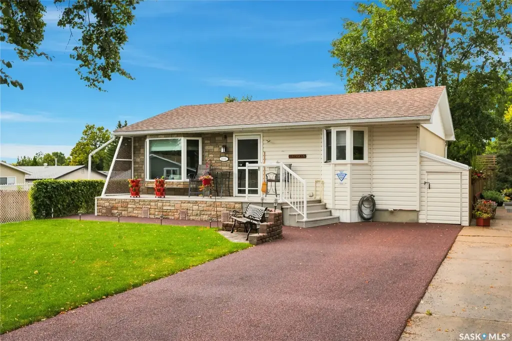 1001 Mahoney Avenue, Saskatoon