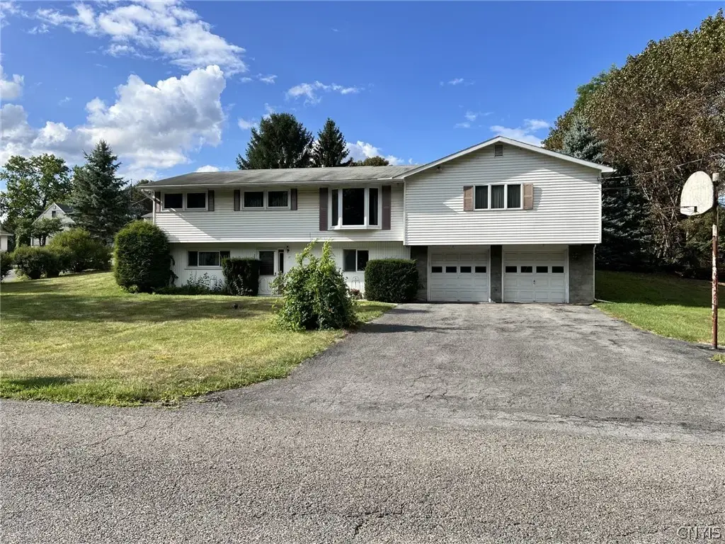 17 Carol Drive, Camillus