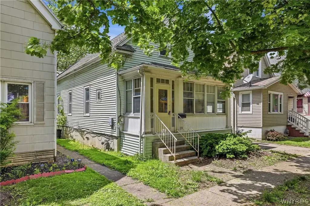 136 Humason Avenue, Buffalo
