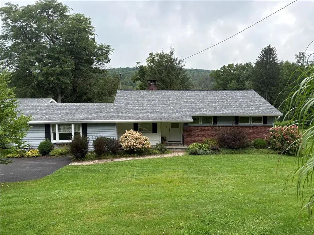 359 State Highway 320, North Norwich