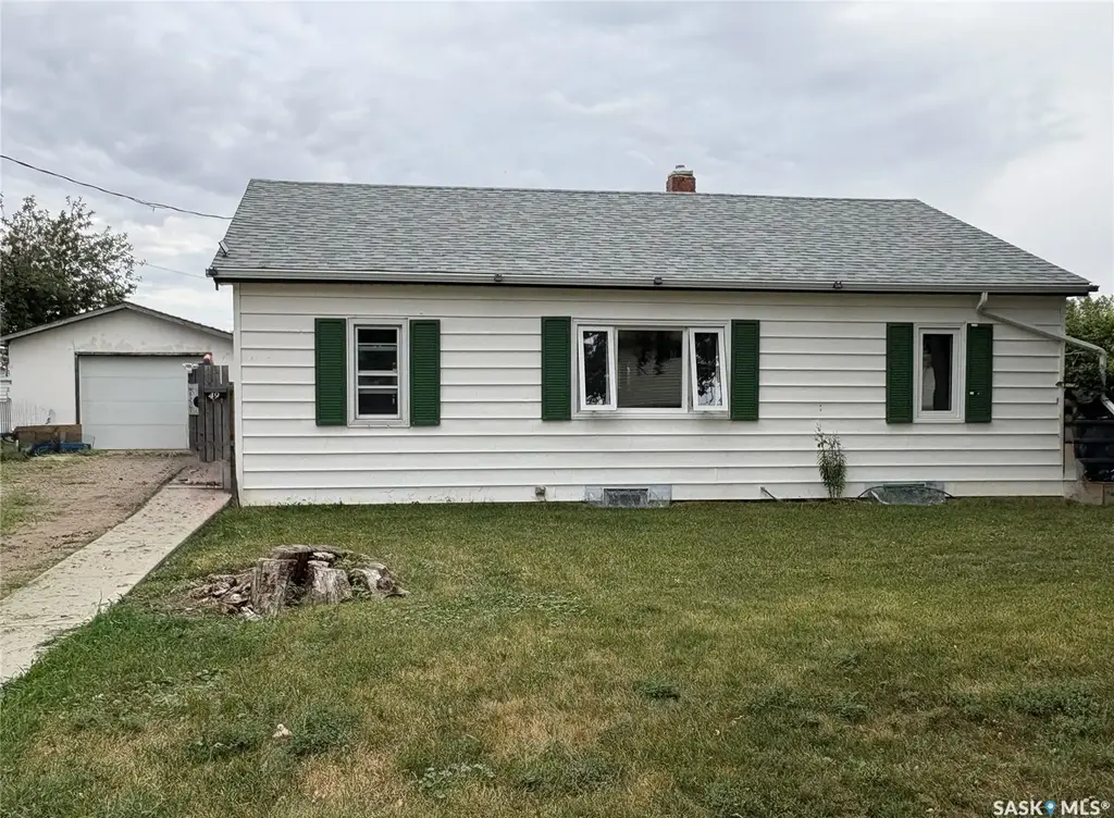 49 14th Avenue Se, Swift Current