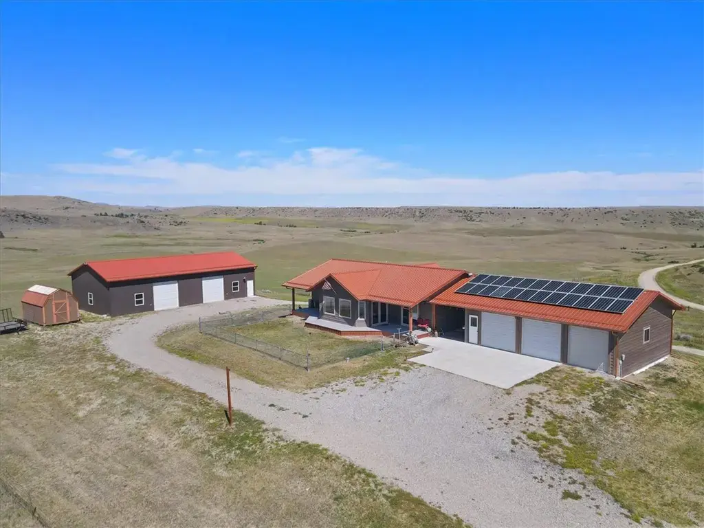 531 Grove Creek Road, Fishtail