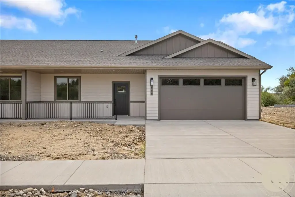 608 N Great Northern, Laurel