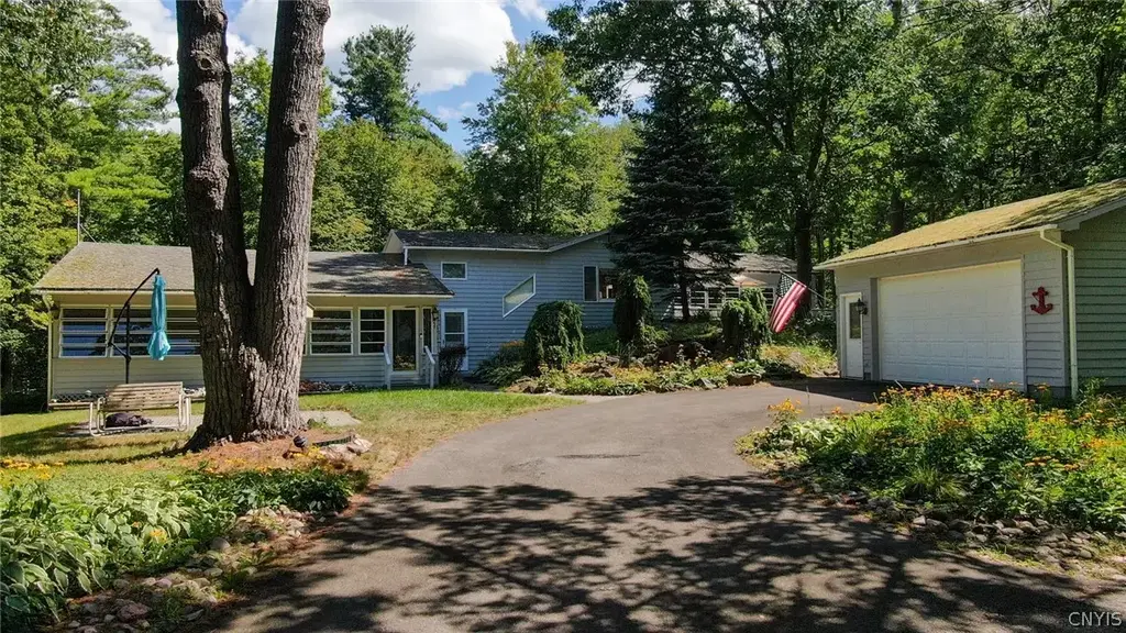 57 Dillon Point Road, Hammond