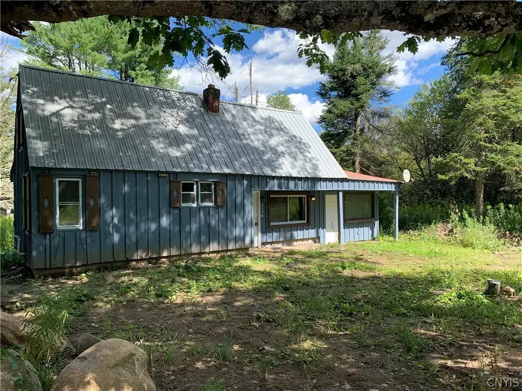 2126 Millers Woods Road, Boonville