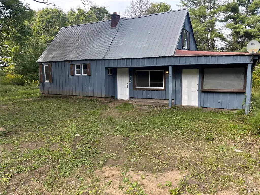 2126 Millers Woods Road, Boonville