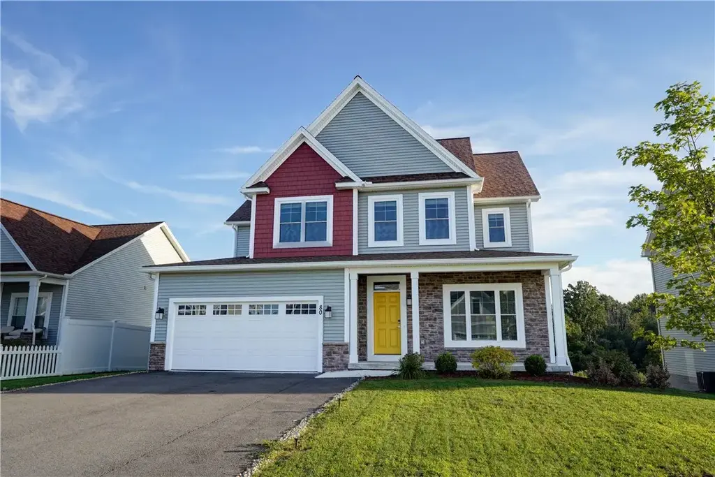 80 Chatwood Lane, Henrietta