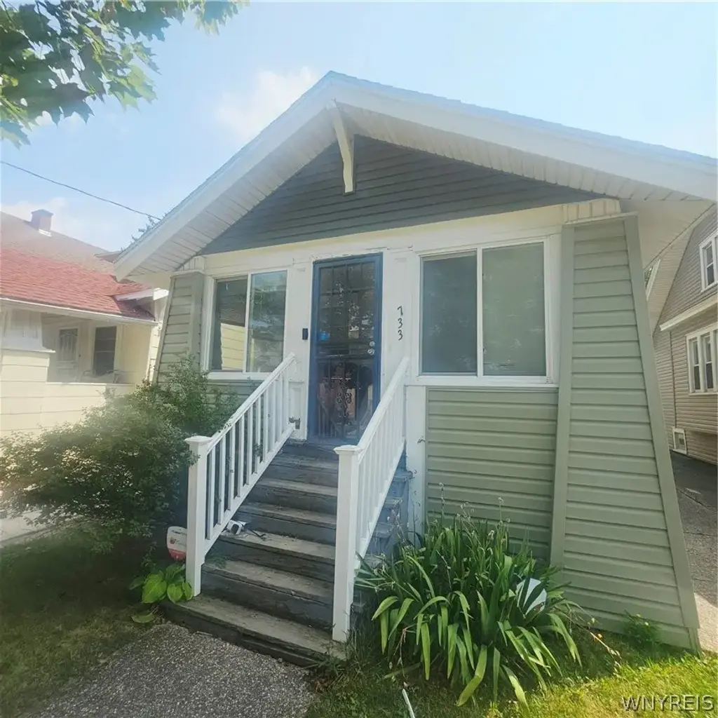 733 Norfolk Avenue, Buffalo