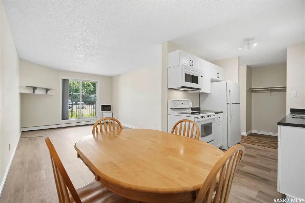4040 8th Street E 105a, Saskatoon