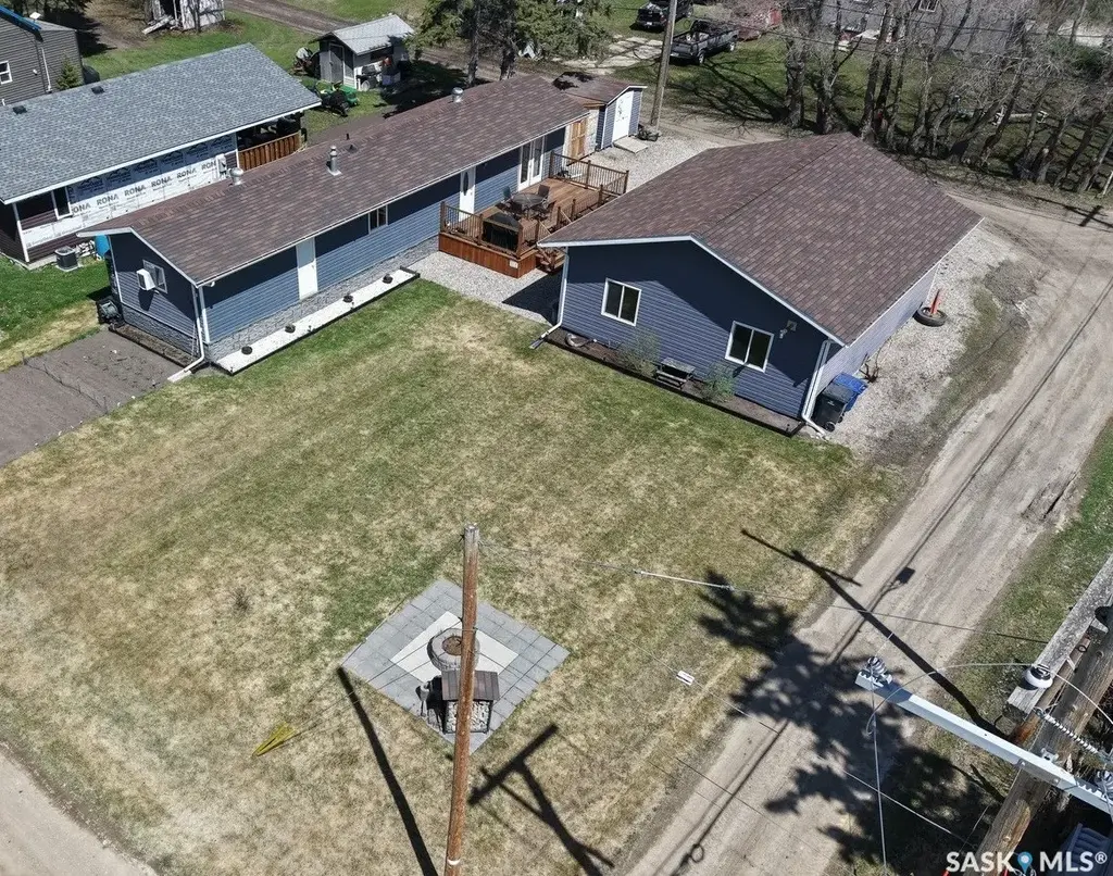 108 1st Street E, Choiceland