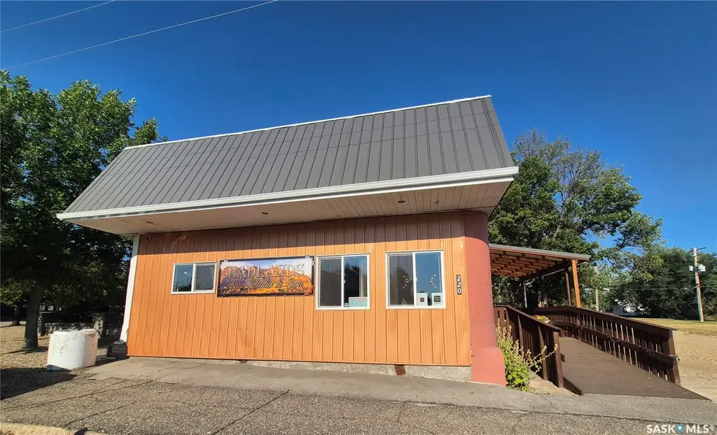 220 Main Street, Bengough