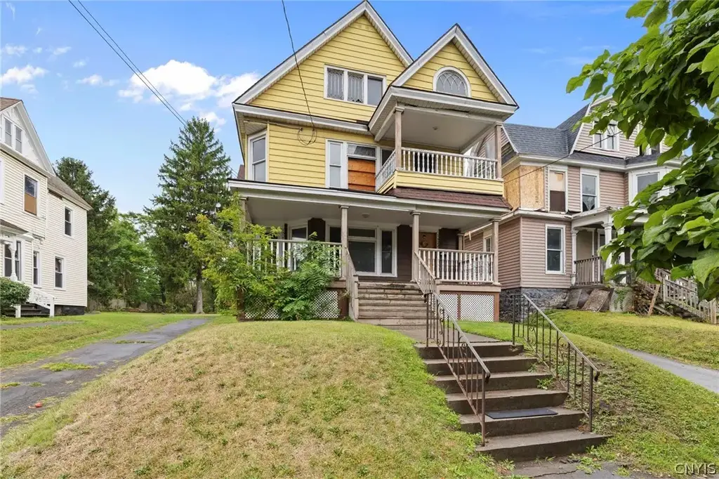1522 S State St #2 Upper Street # 2, Syracuse