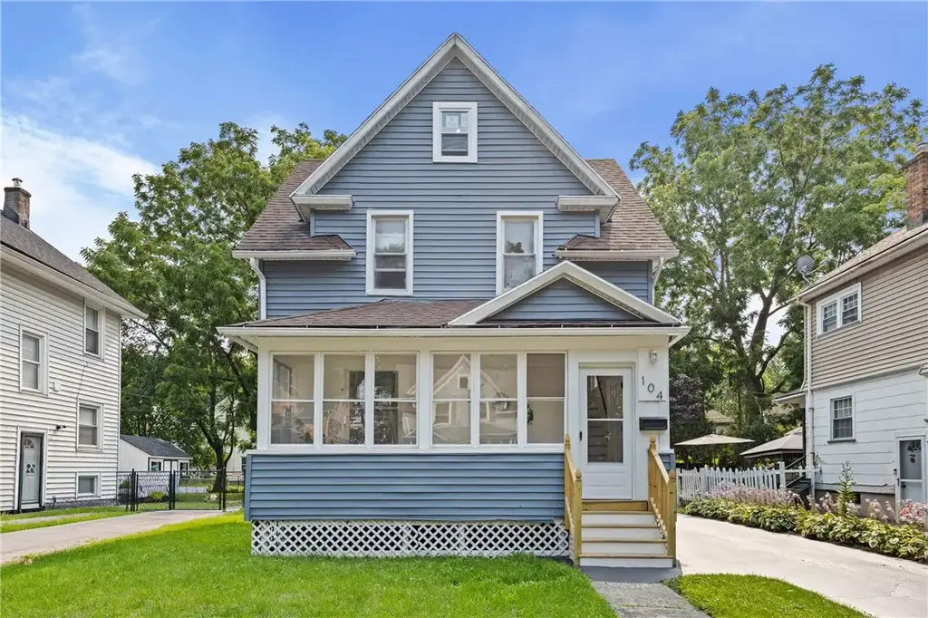 104 Garfield Street, Rochester