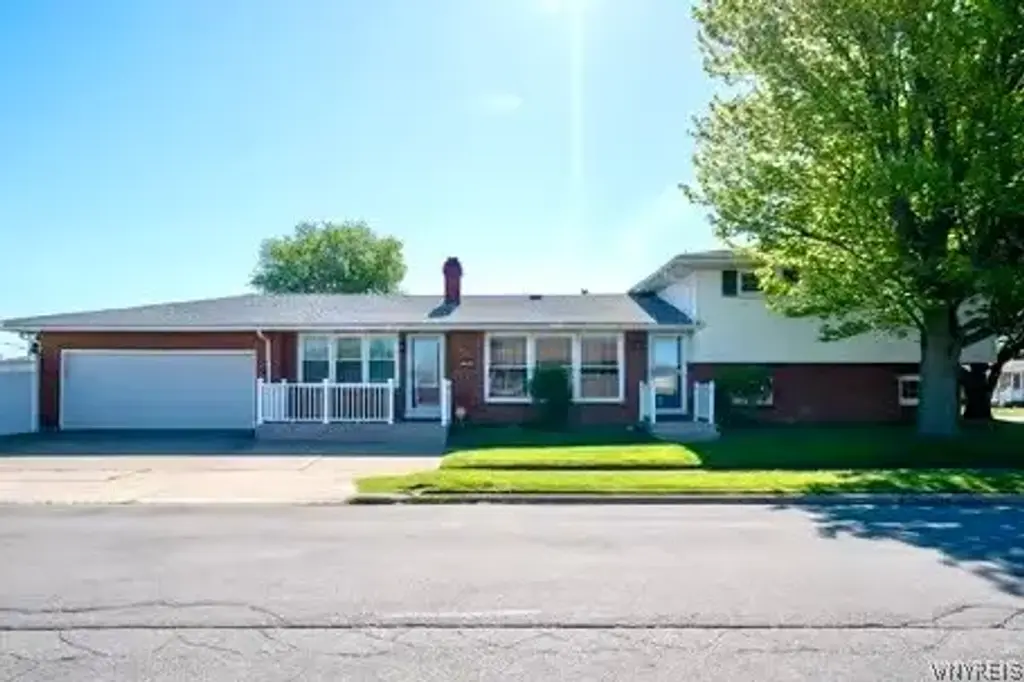 56 Barlow Avenue, Lackawanna