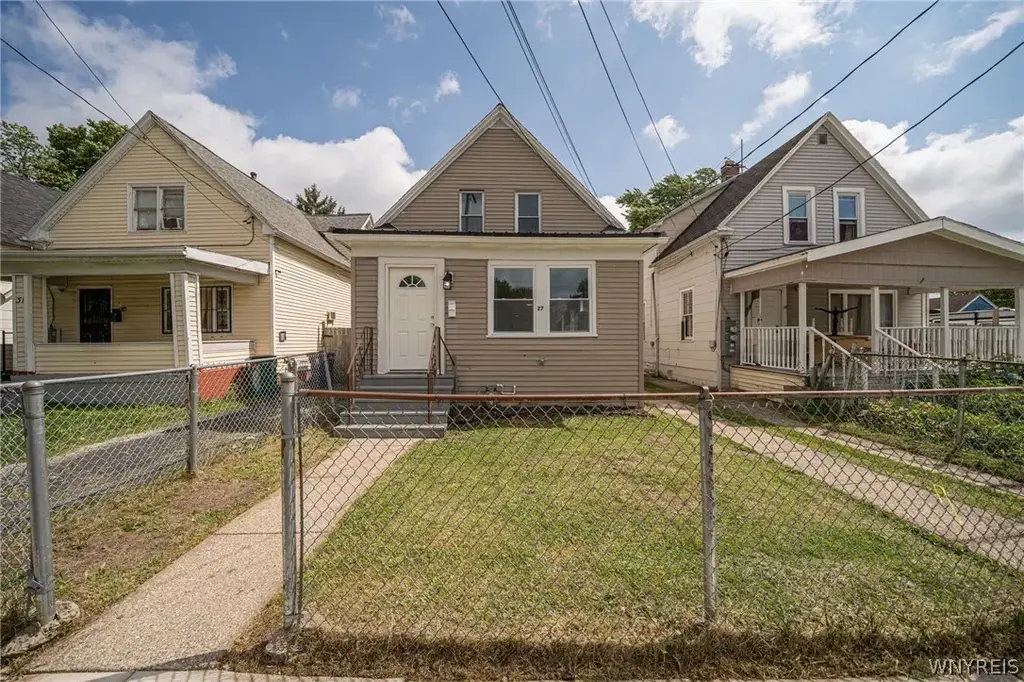 27 Roebling Avenue, Buffalo