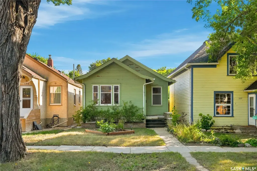 526 7th Street E, Saskatoon