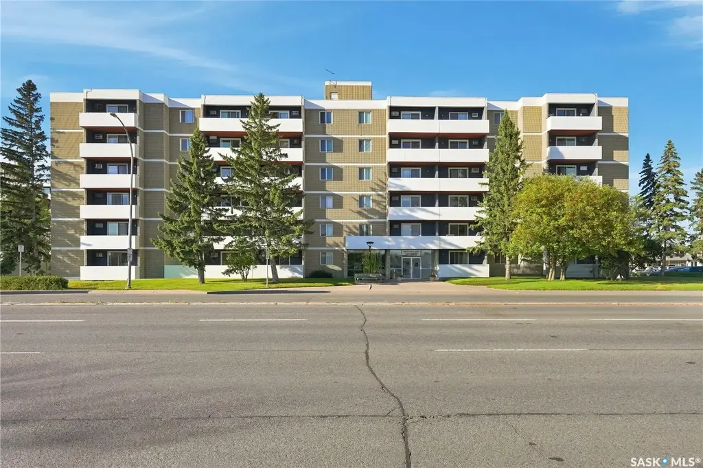 2830 Gordon Road 208, Regina
