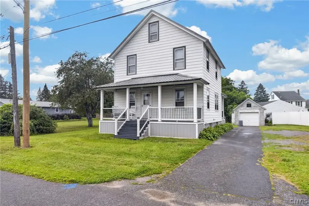 56 Cross Street, Whitestown