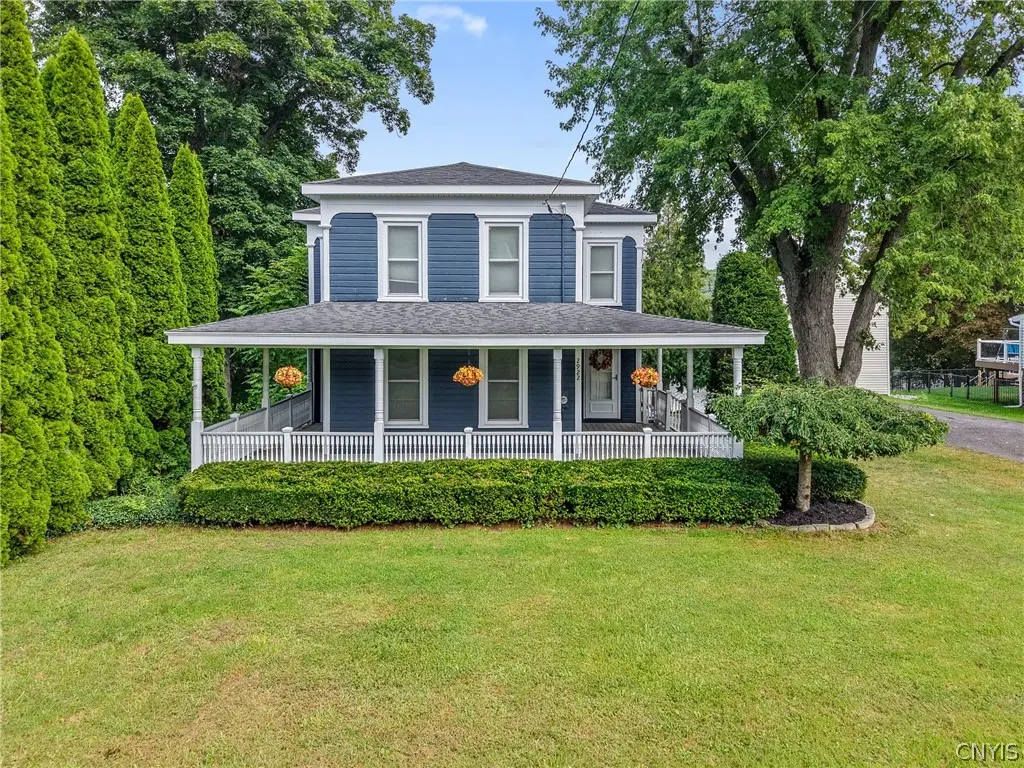 Photo of Listing #S1711976