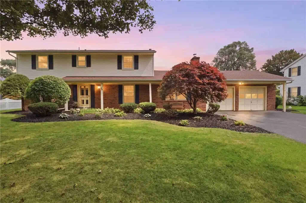 59 Brentwood Drive, Penfield
