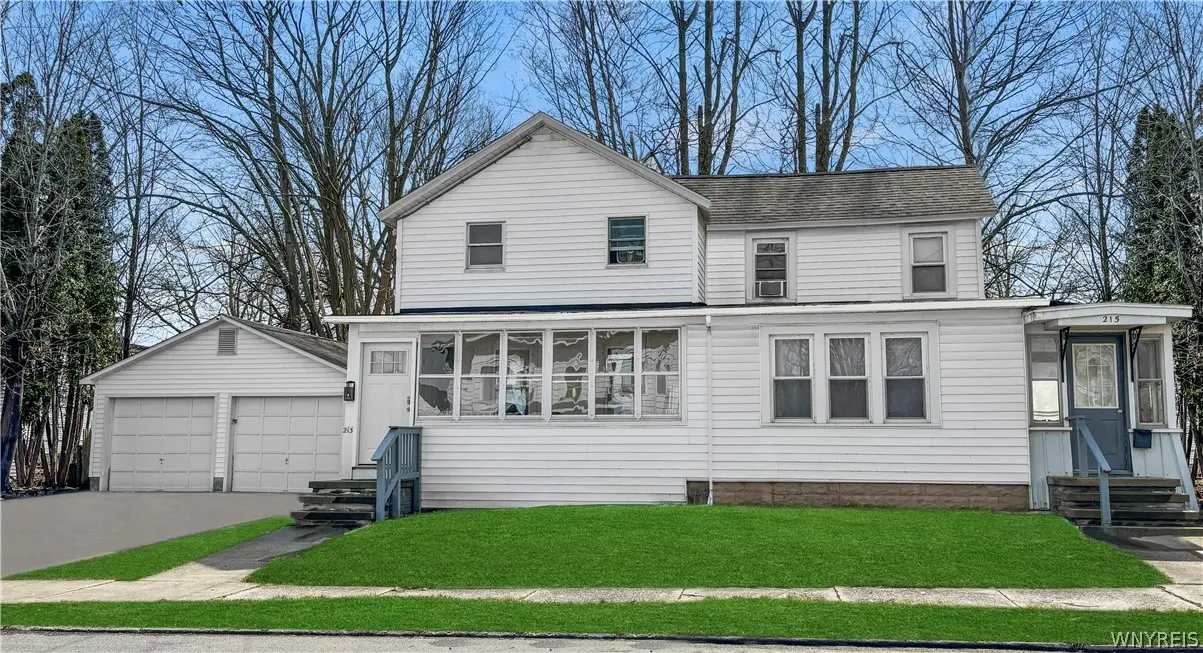 Photo of Listing #B1711403
