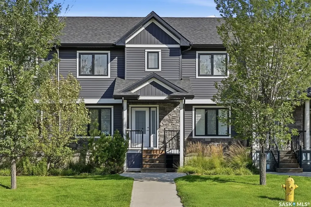 326 Maningas Bend, Saskatoon