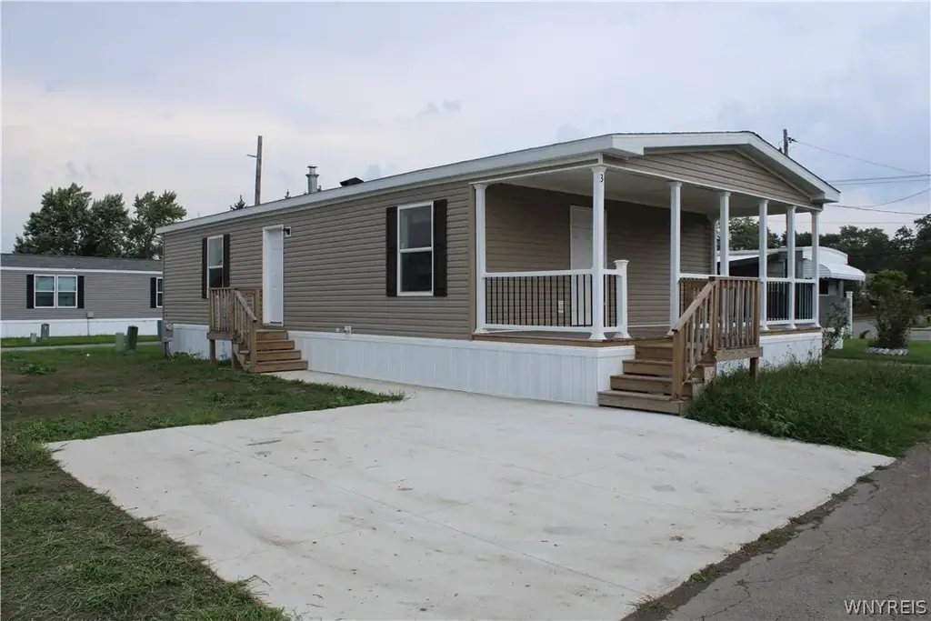 1774 Military Road #3, Tonawanda