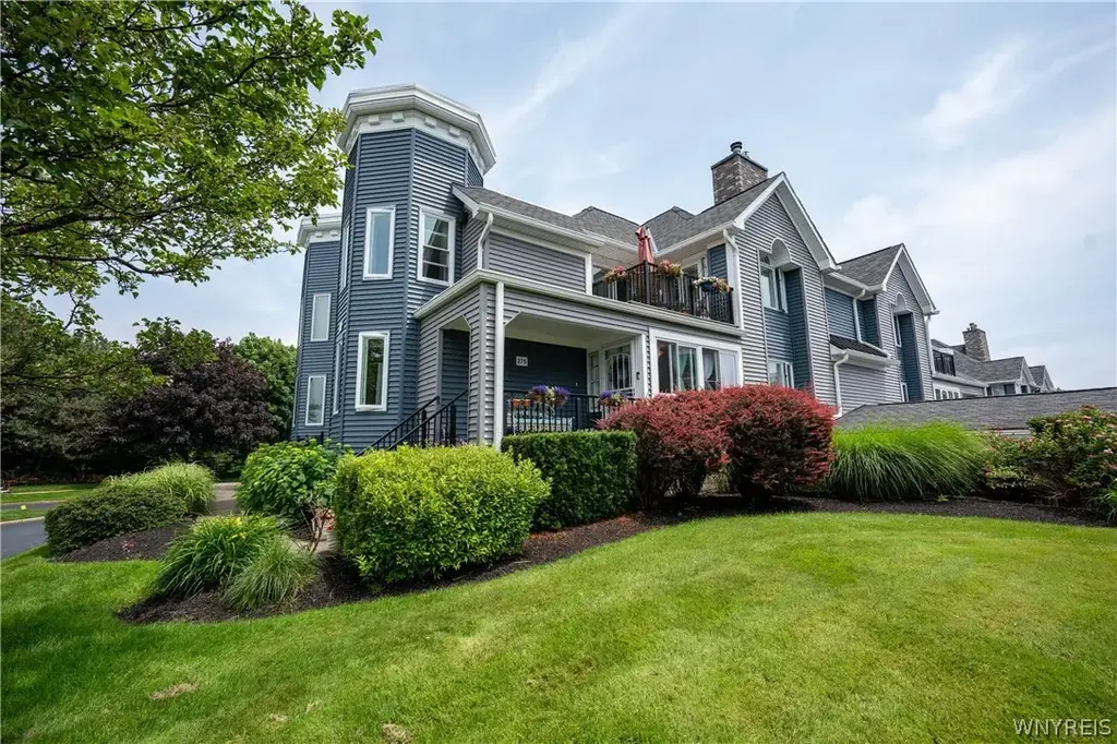 275 Lakefront Boulevard, Buffalo