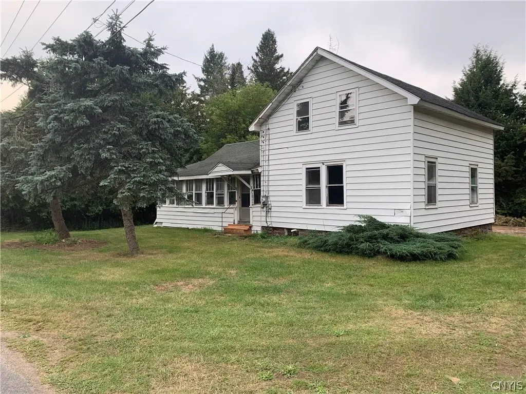 734 County Route 45, Palermo
