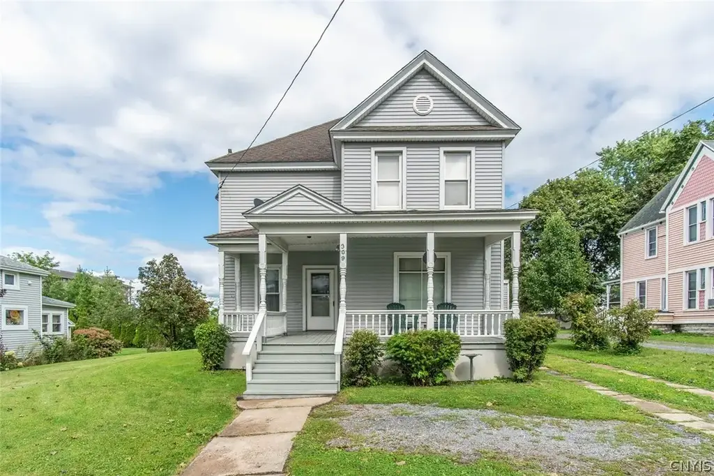 309 Webb Street, Clayton