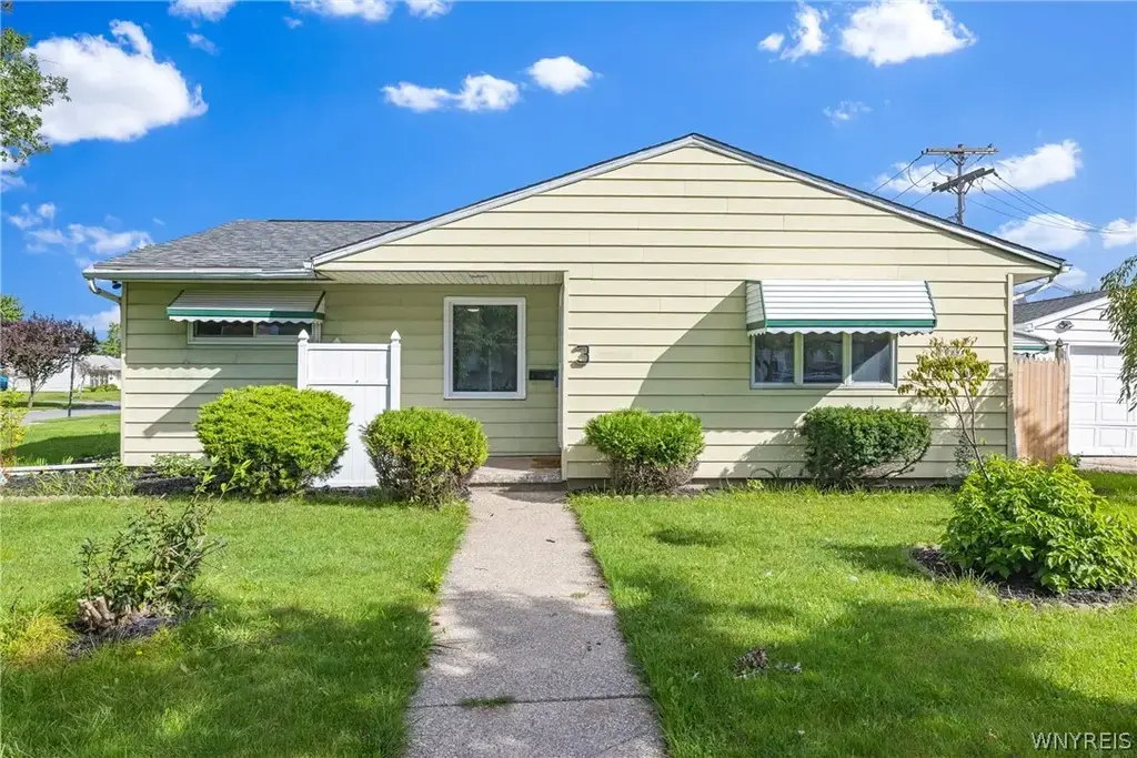 3 Winkler Drive, Tonawanda
